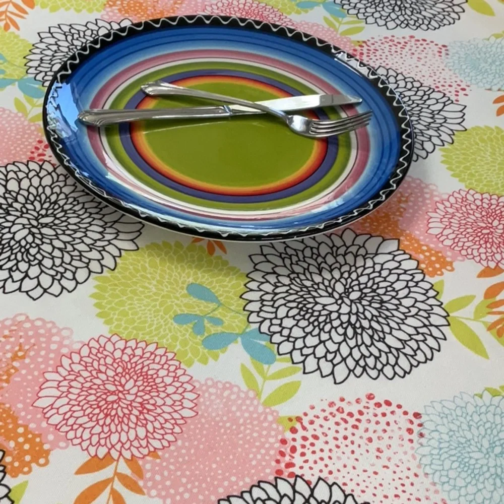 Cynthia Rowley tablecloth. 60 X 120”